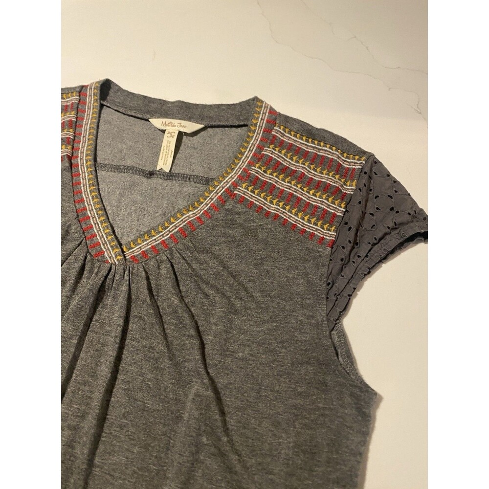 Matilda Jane Y2K Gray Cap Sleeve Tshirt Size Small